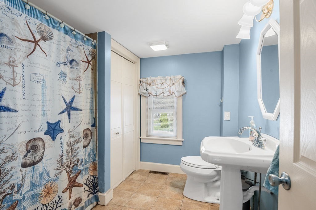 231 West Main St, Georgetown, MA 01833 - Image 19