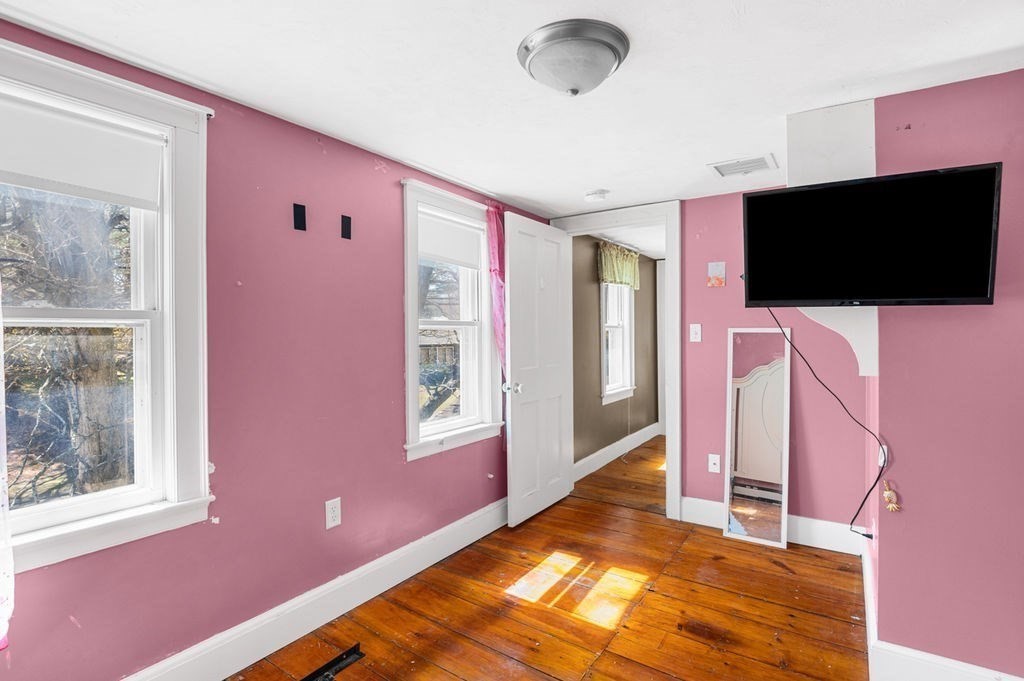 231 West Main St, Georgetown, MA 01833 - Image 24