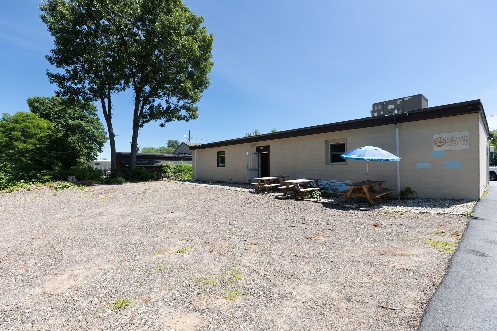 165 Shaker Rd Unit rear, East Longmeadow, MA 01028 - Image 4