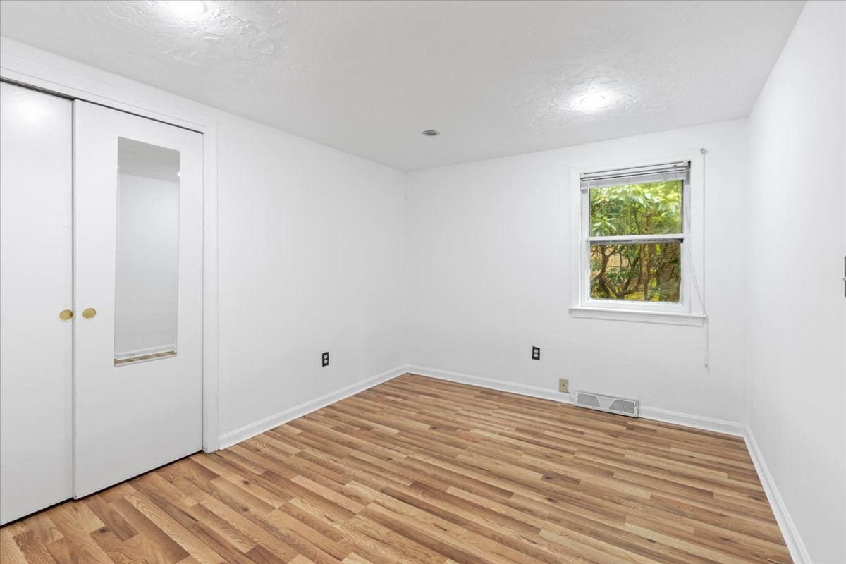 hingham - #73370786