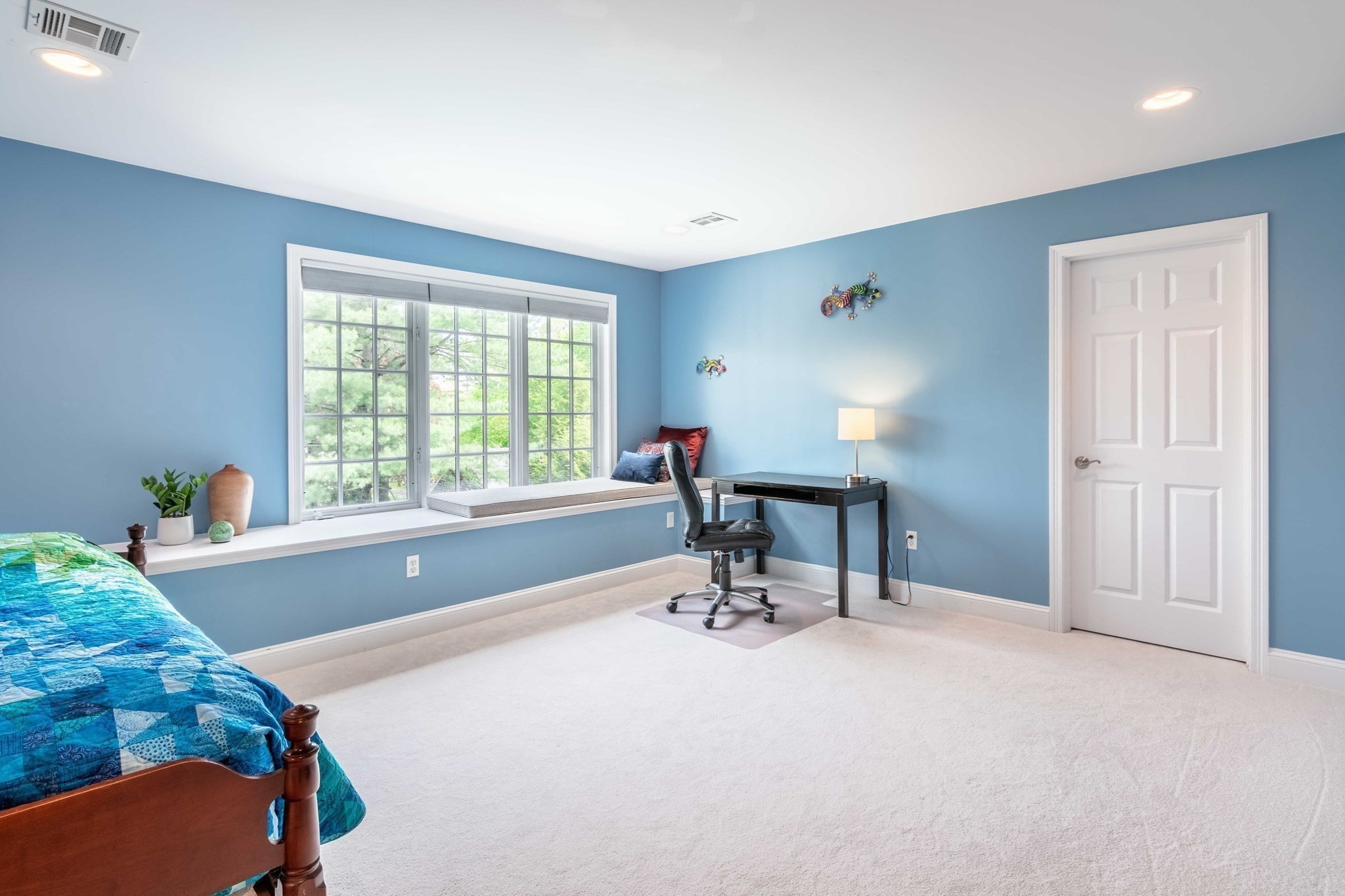 wellesley - #73371708