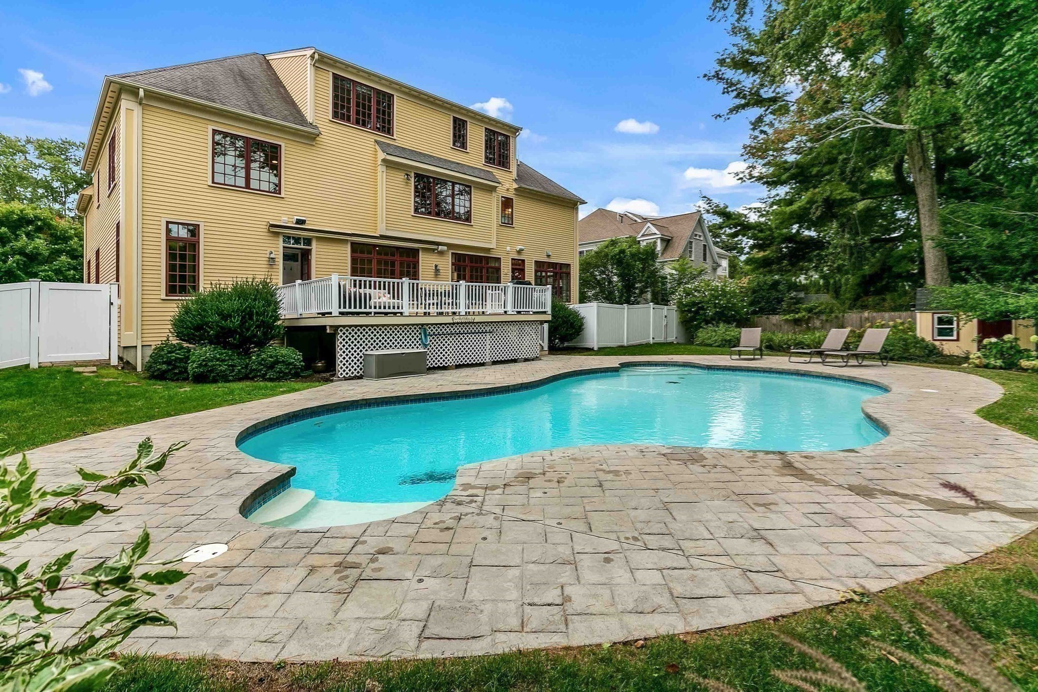 wellesley - #73371708