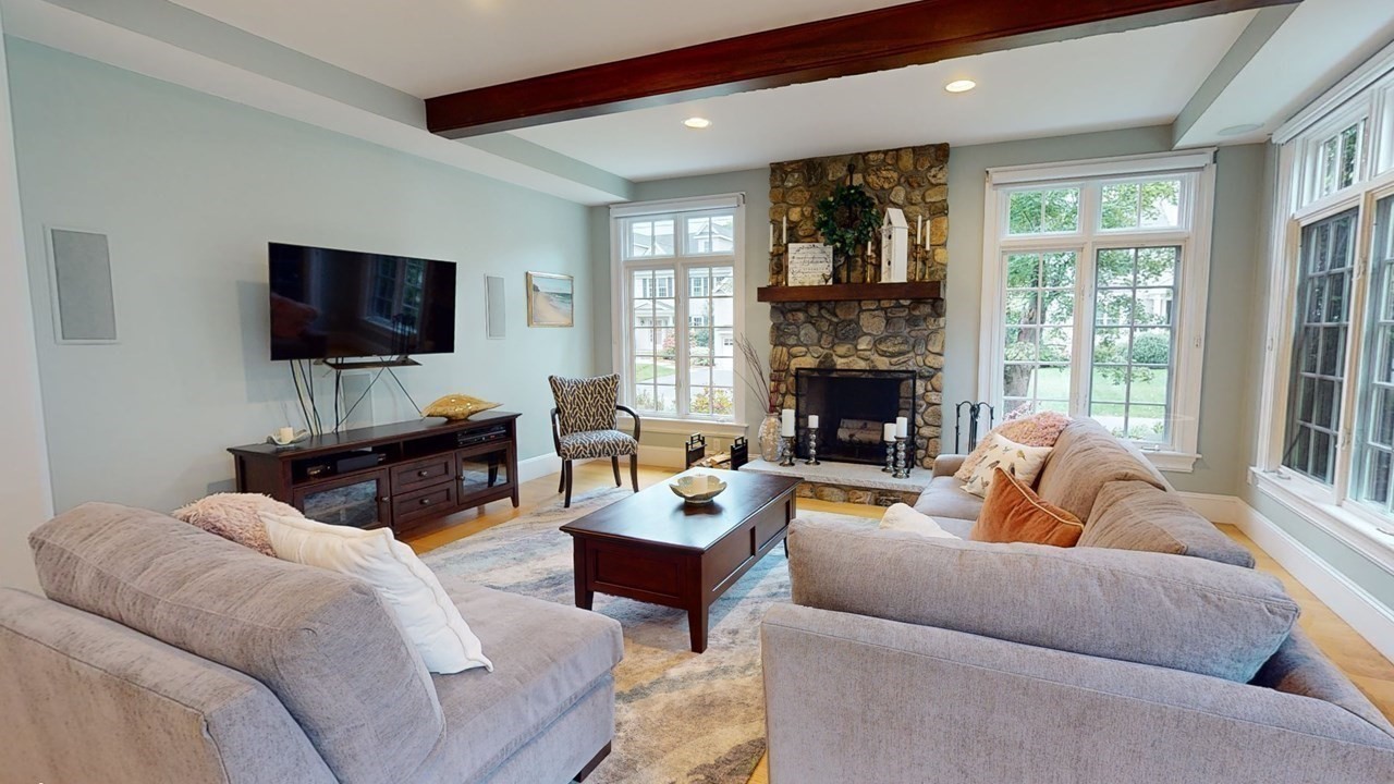 wellesley - #73371708