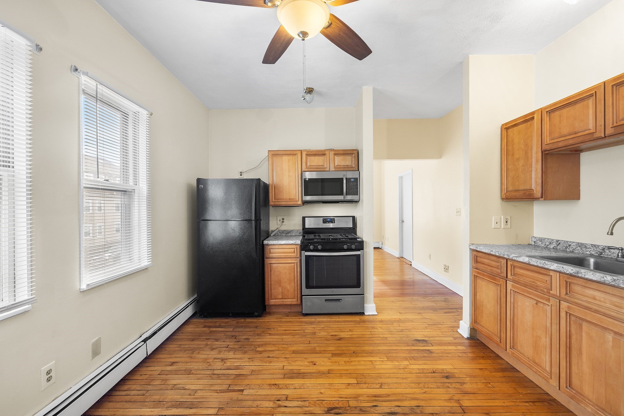 dorchester - #73371711