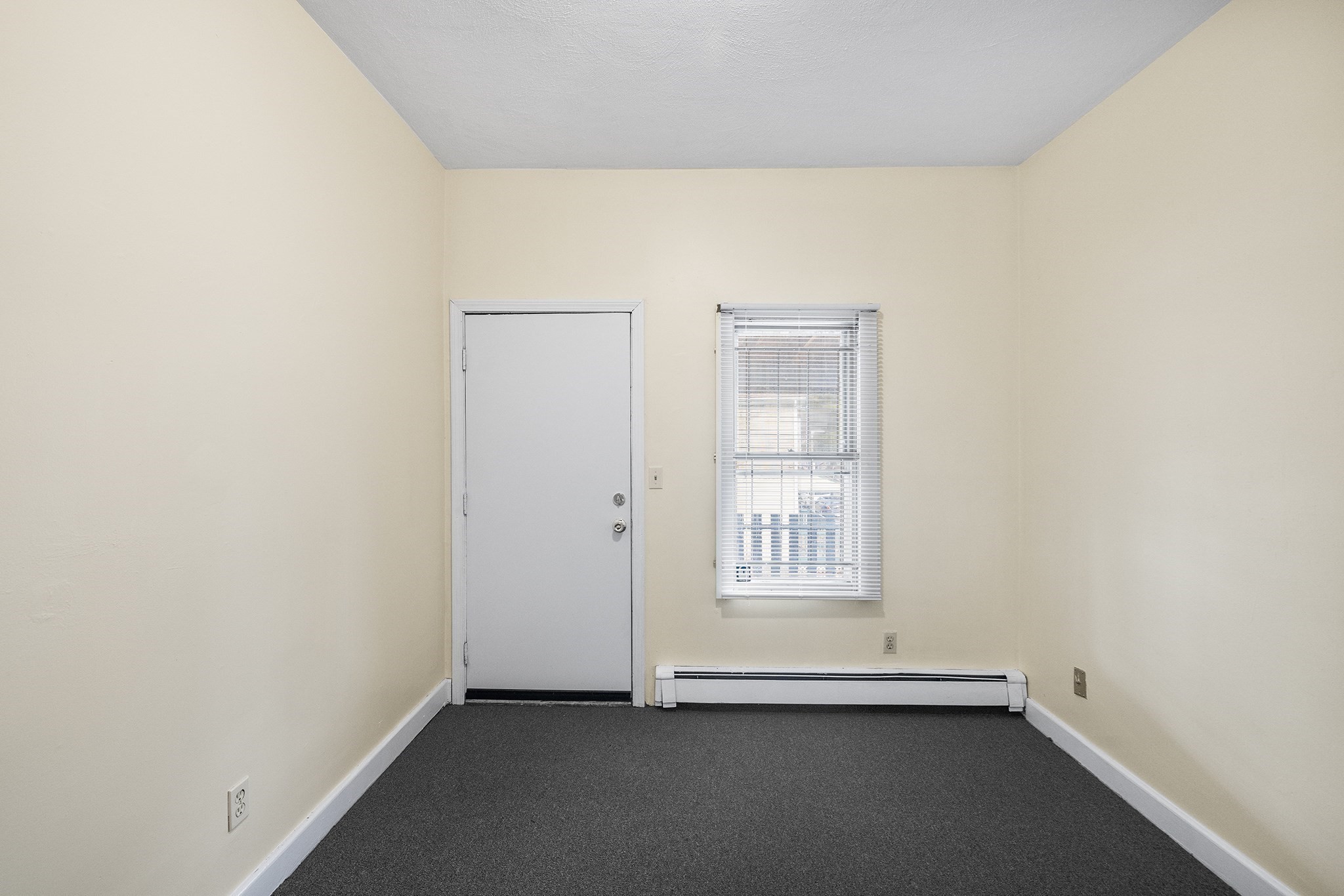 dorchester - #73371711