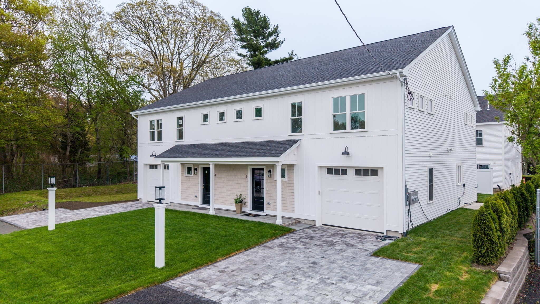 14 Hayes St Unit 1, Acushnet, MA 02743