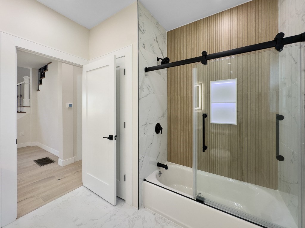 north-andover - #73372144