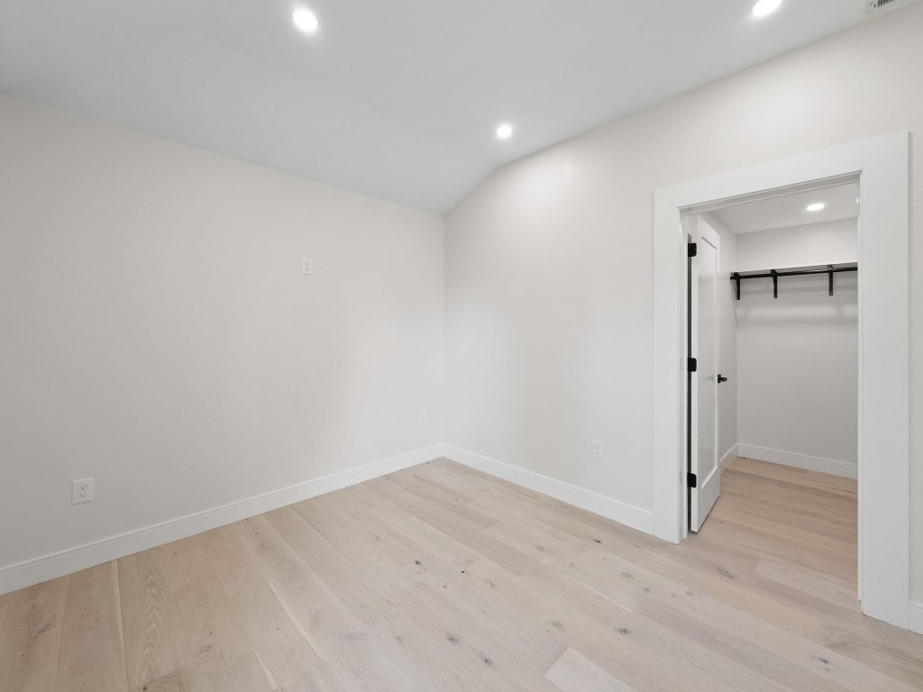 north-andover - #73372144