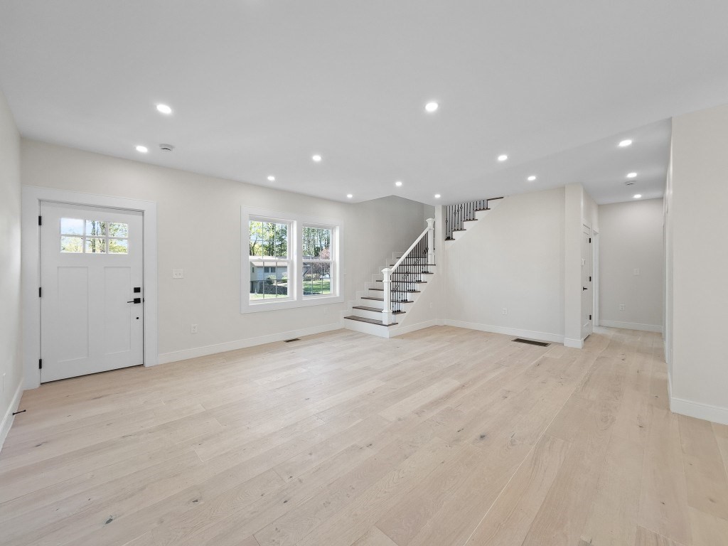 north-andover - #73372144