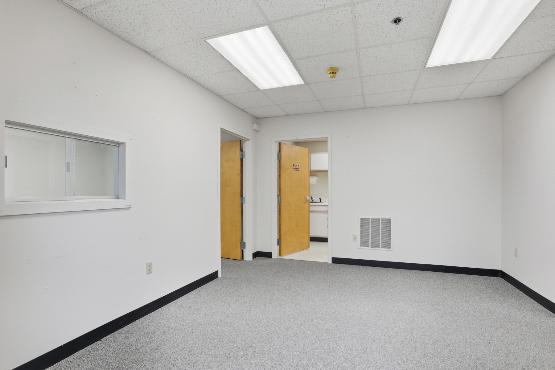 65 Parker St Unit 9, Newburyport, MA 01950 - Image 11