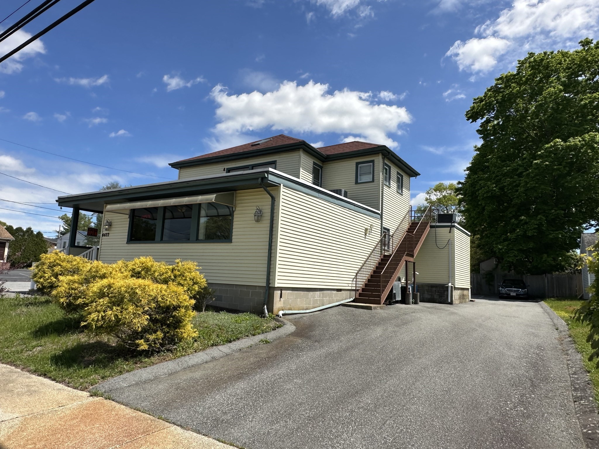 4422 Acushnet Ave, New Bedford, MA 02745 - Image 2