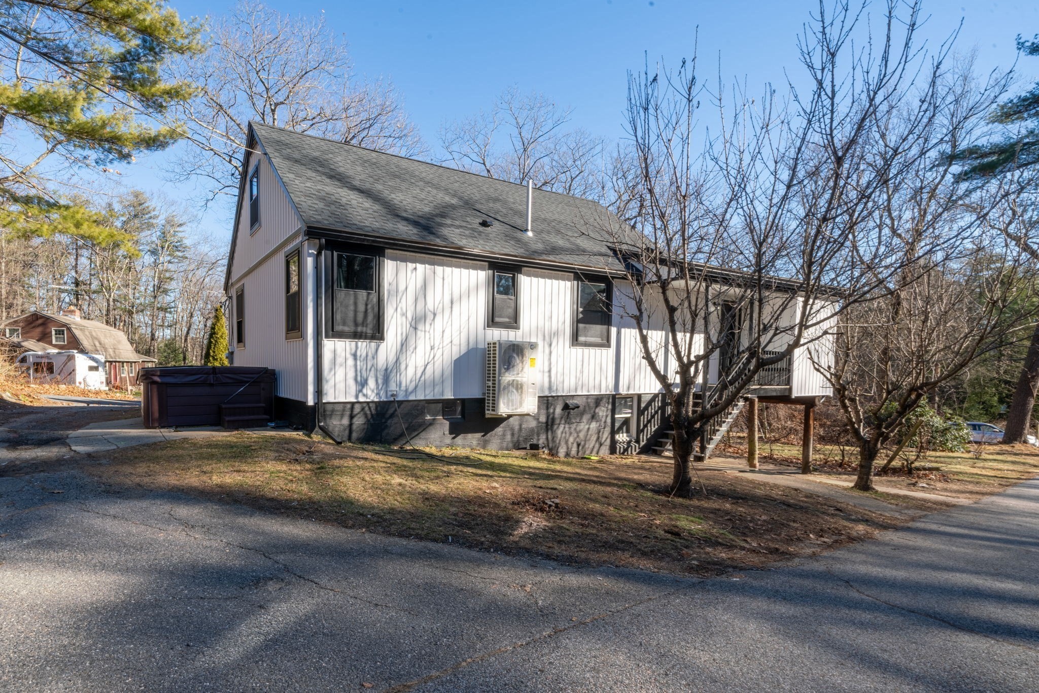 2 Stuart Rd, Sterling, MA 01564 - Image 4