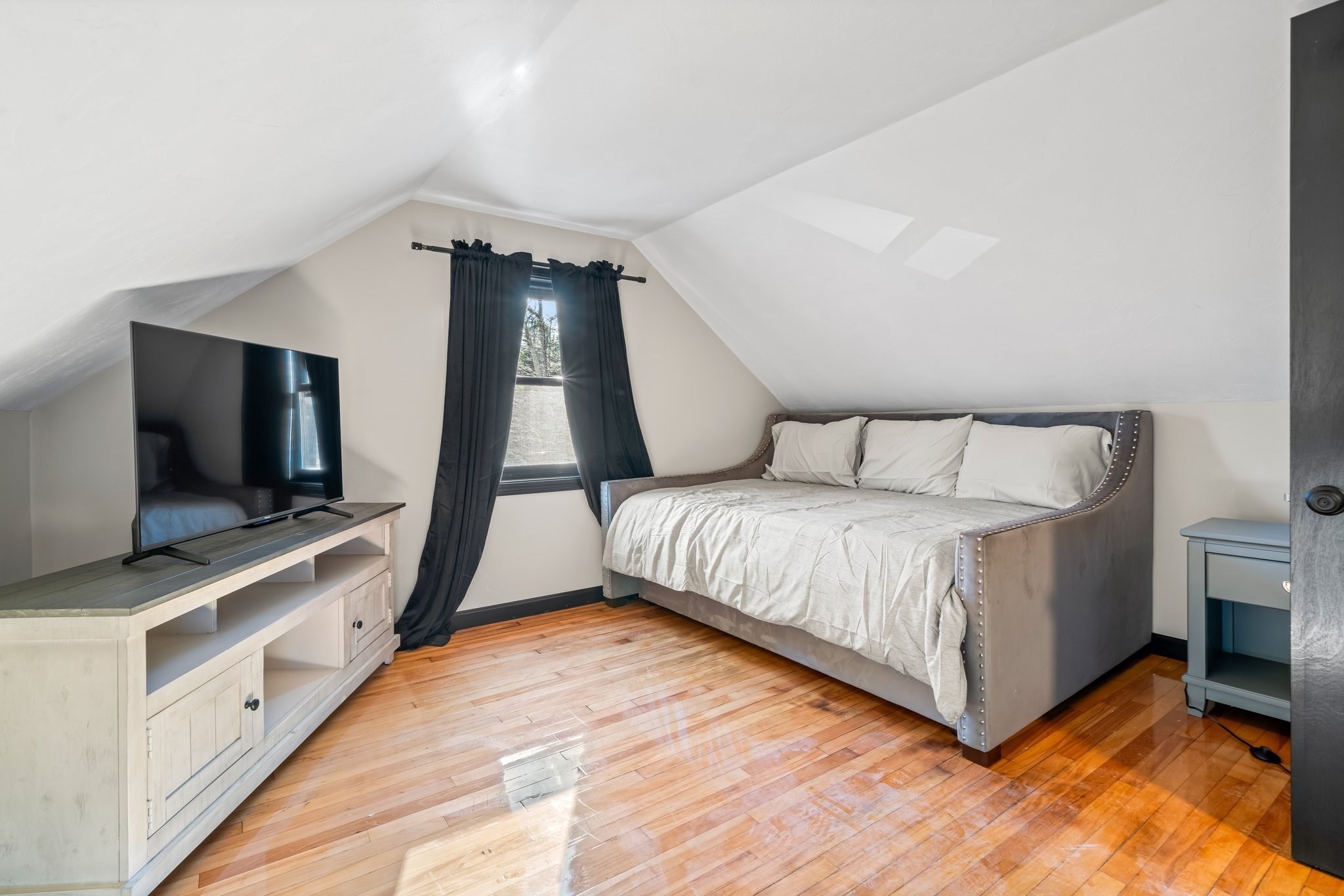 2 Stuart Rd, Sterling, MA 01564 - Image 8