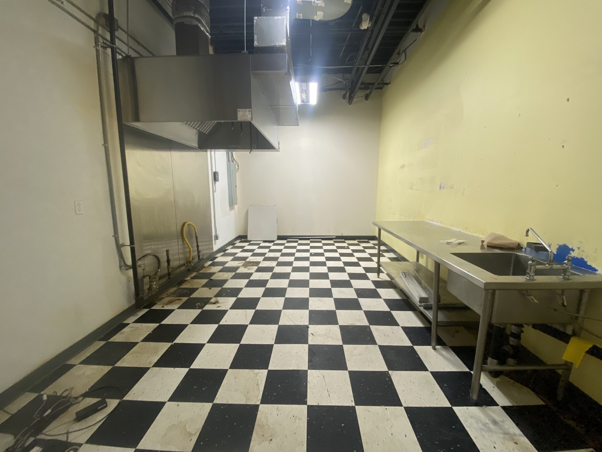 69 Springfield St., Agawam, MA 01001 - Image 5