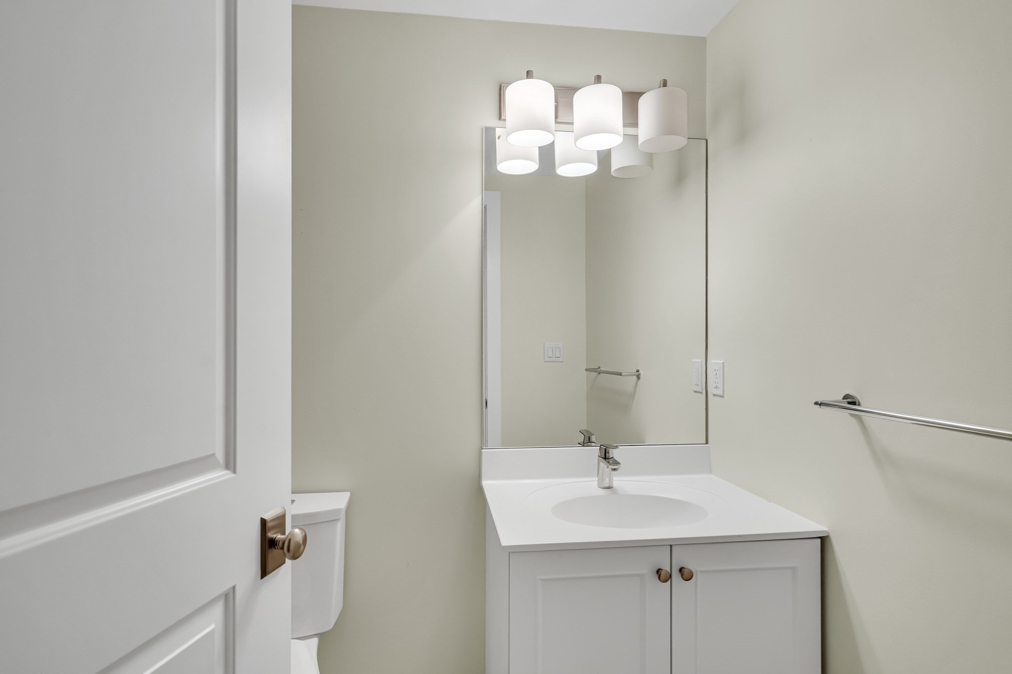 brookline - #73373657