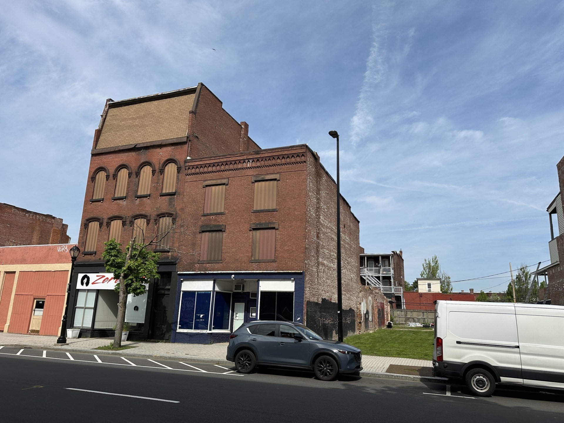 117 High St, Holyoke, MA 01040 - Image 2