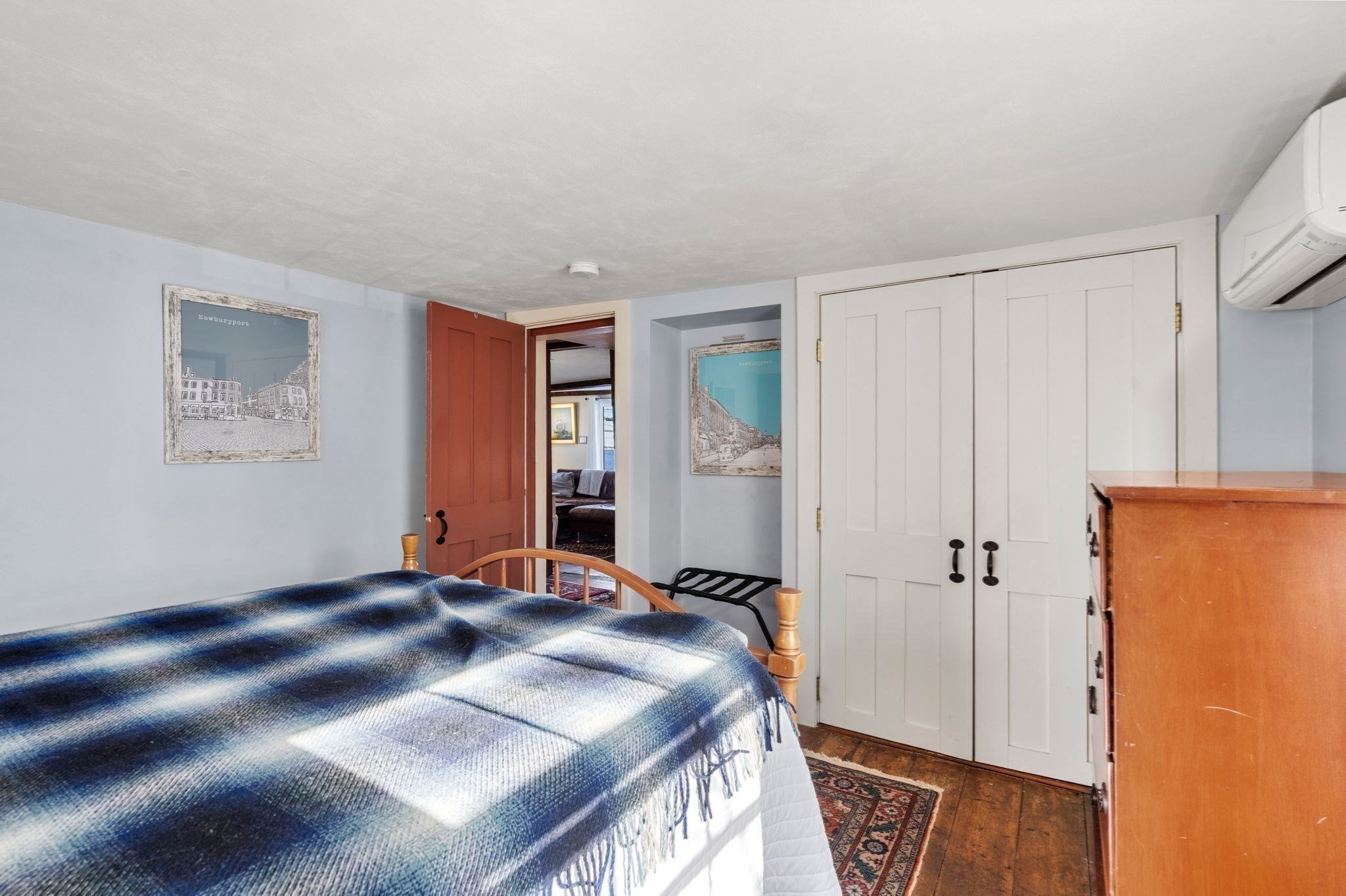 newburyport - #73373803