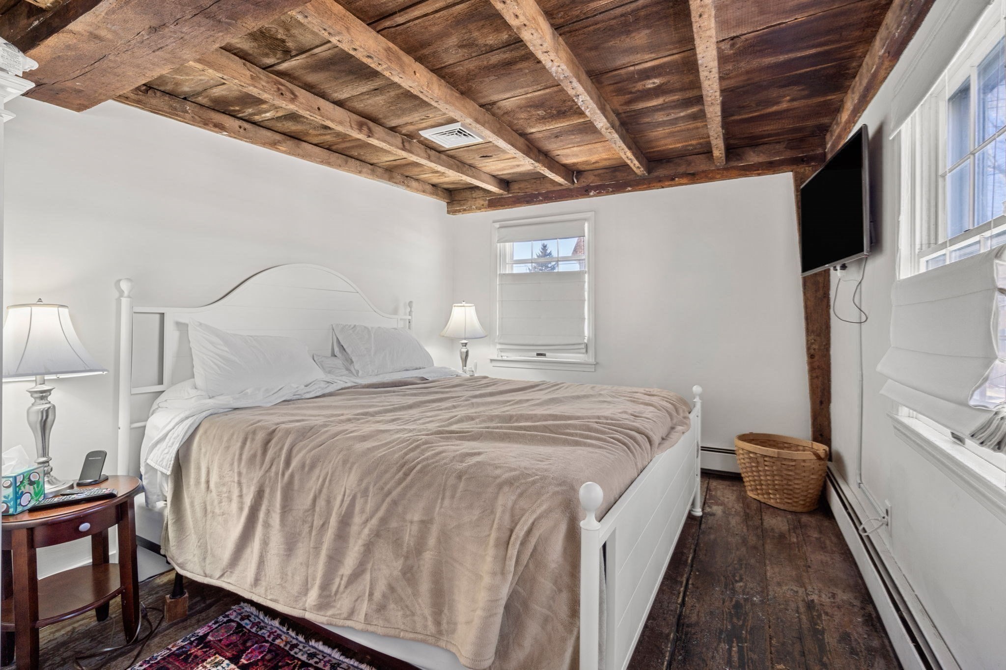 newburyport - #73373803