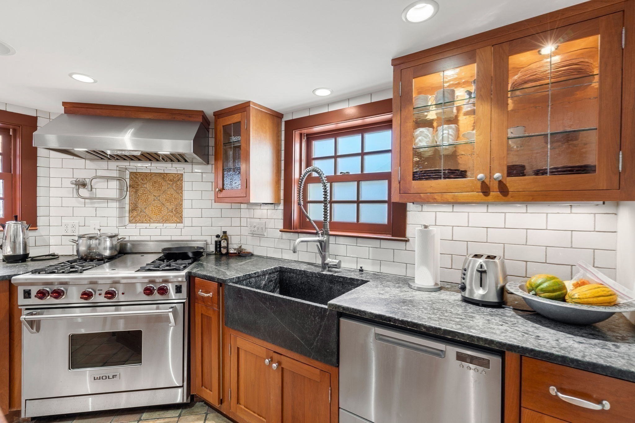 newburyport - #73373803