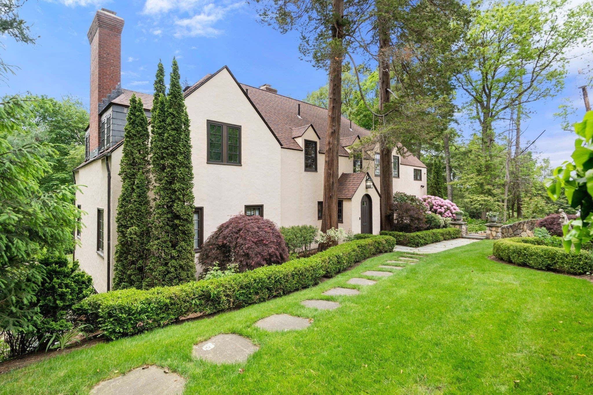 85 Gate House Rd, Newton, MA 02467 - Image 18