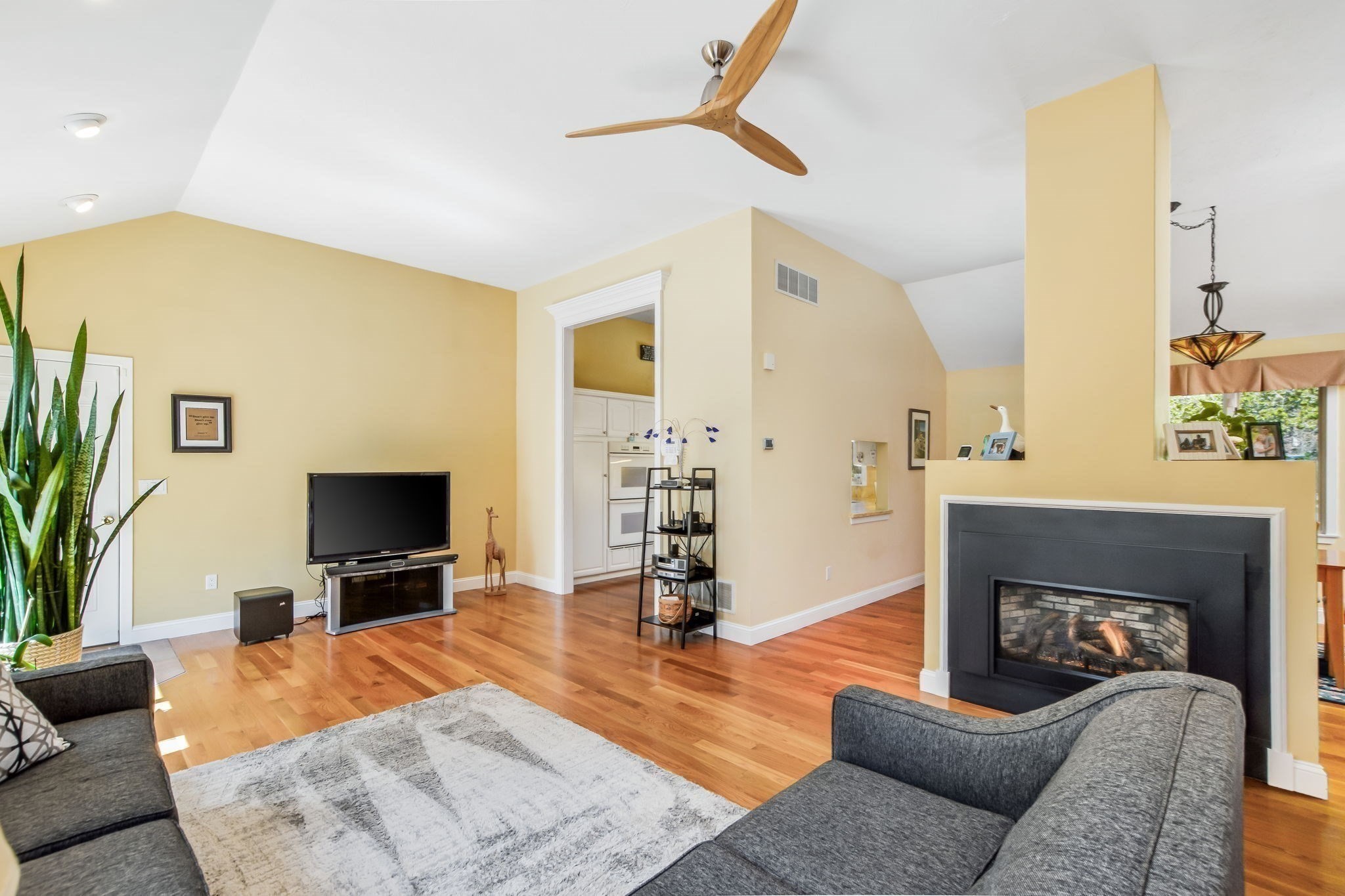 240 Surf Dr, Mashpee, MA 02649 - Image 8