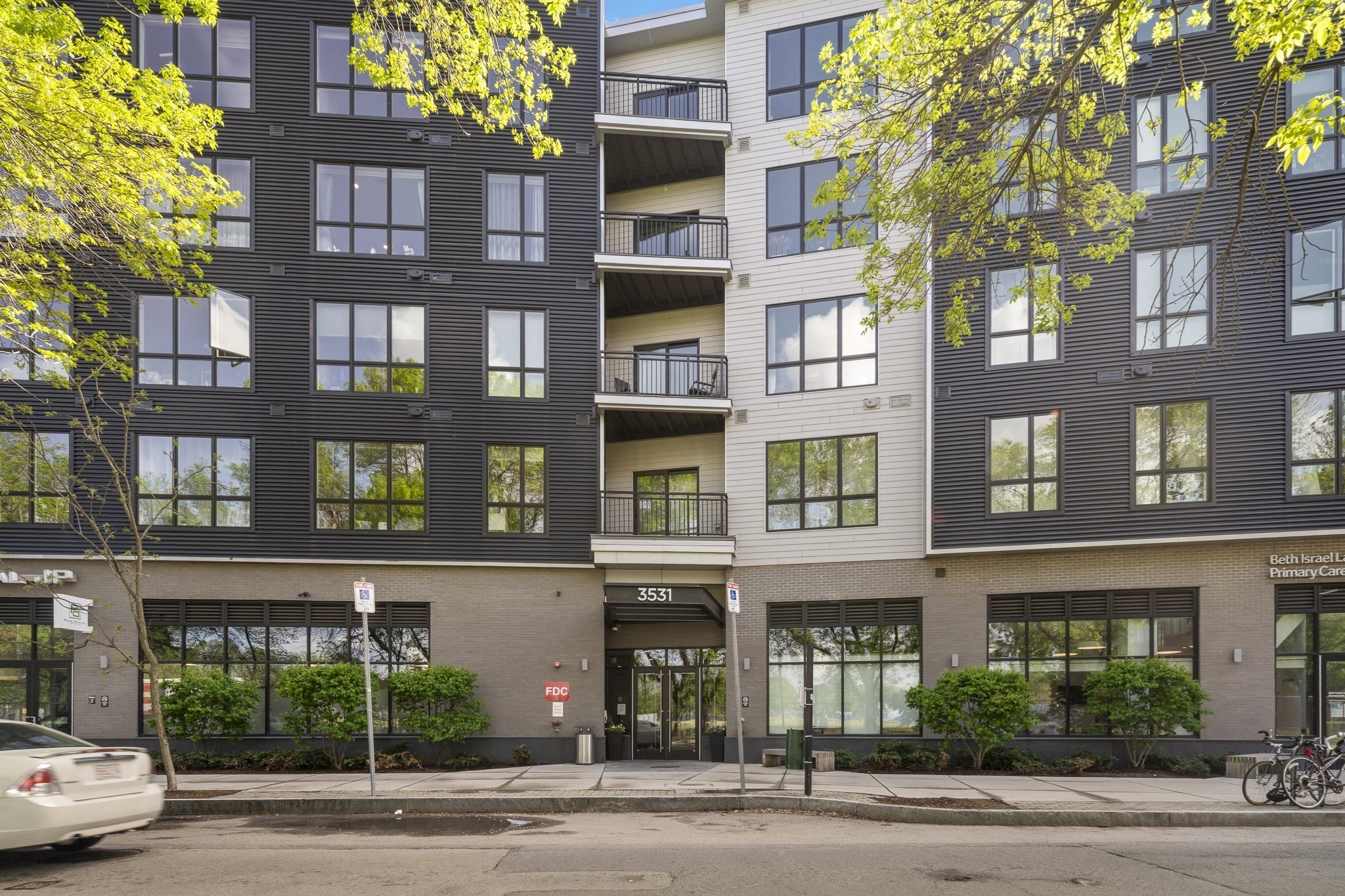 jamaica-plain - #73374088