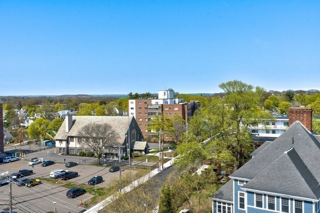quincy - #73374626
