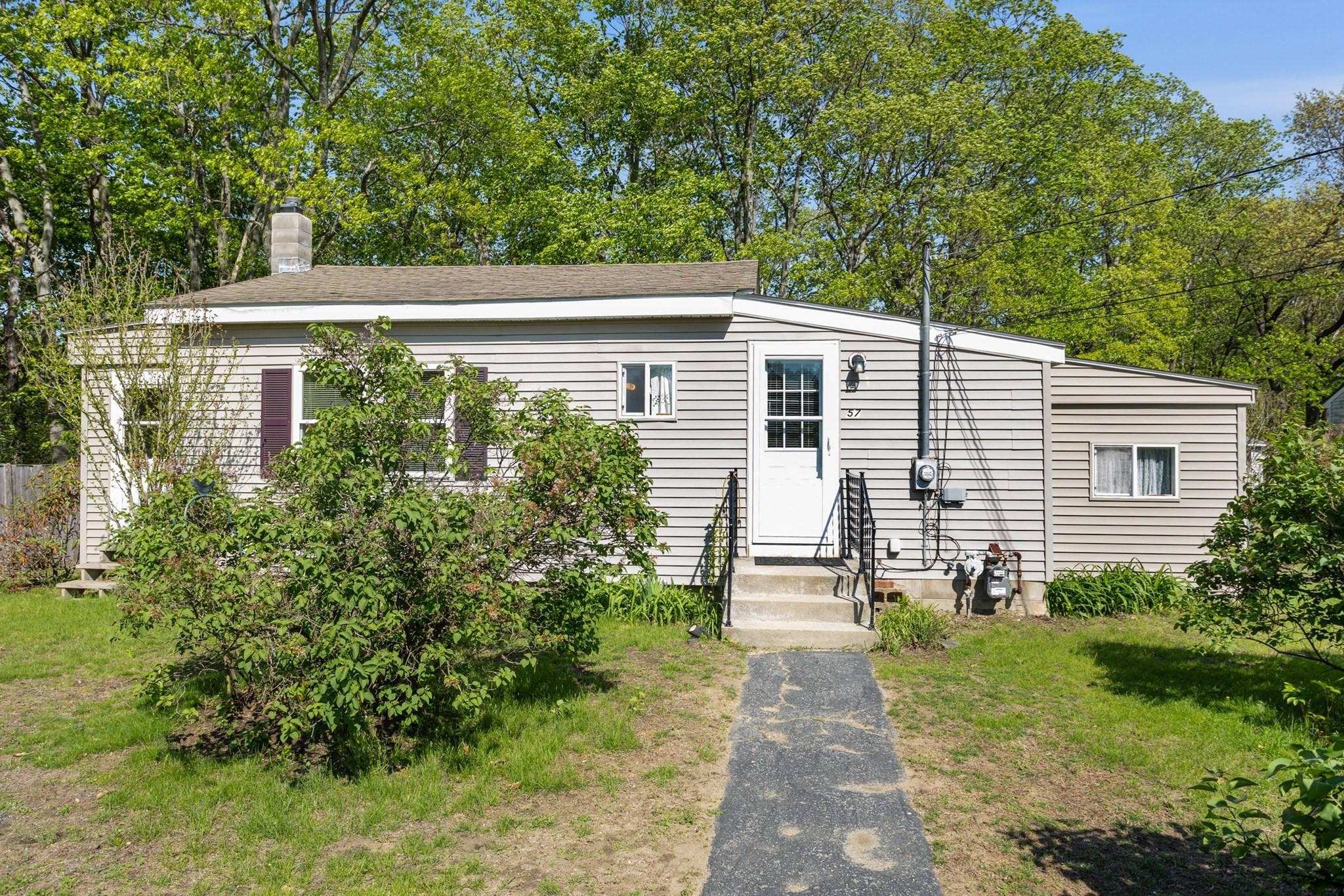 leominster - #73375595
