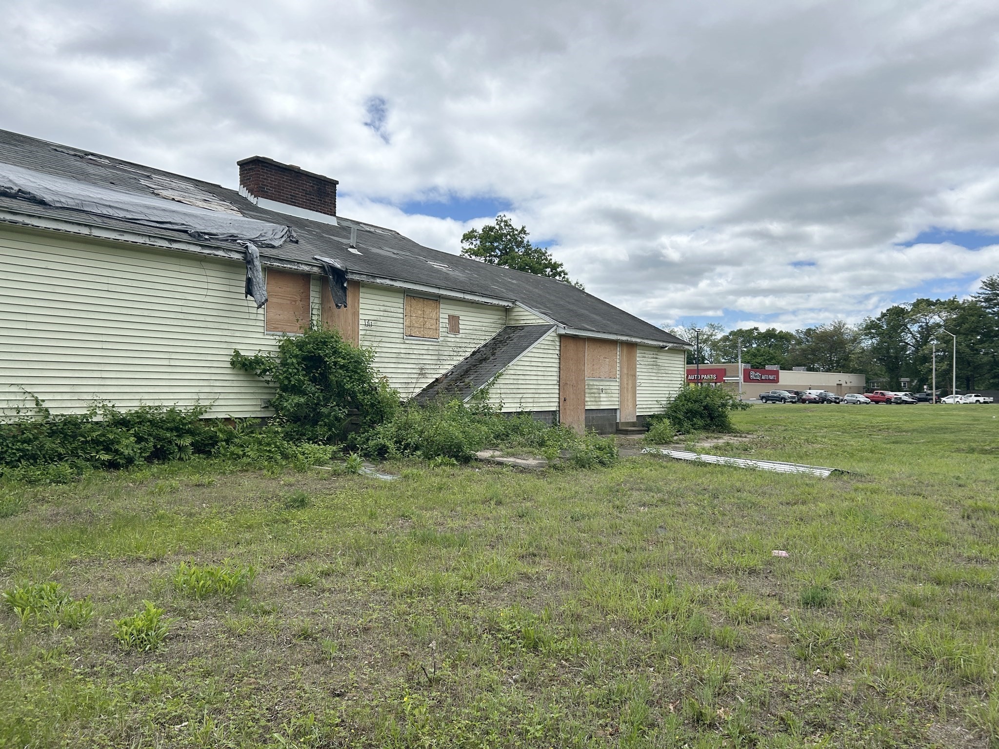 523 James St, Chicopee, MA 01020 - Image 6