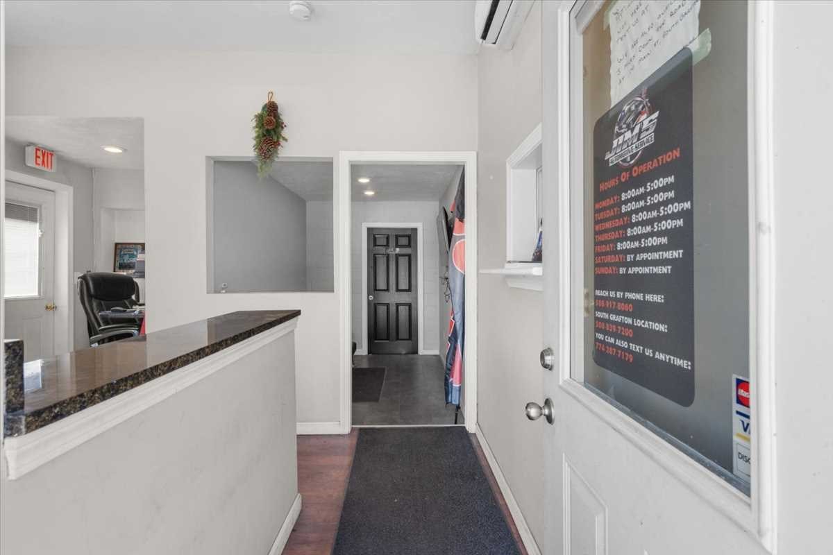 28 Canal Street, Millbury, MA 01527 - Image 8