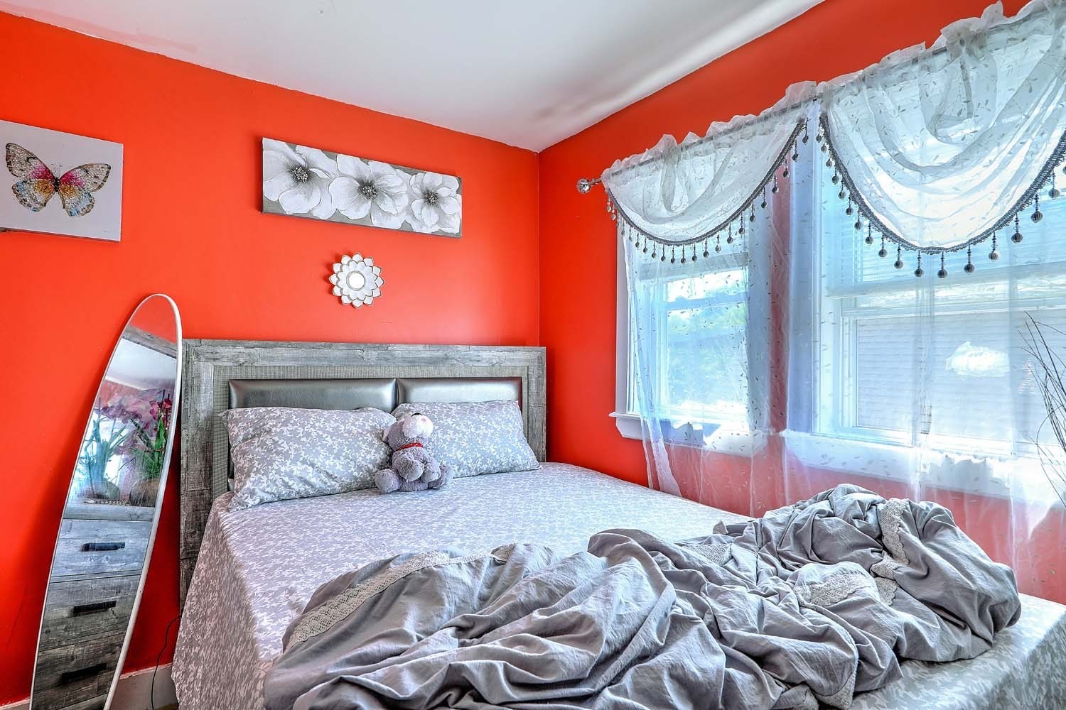dorchester - #73375948