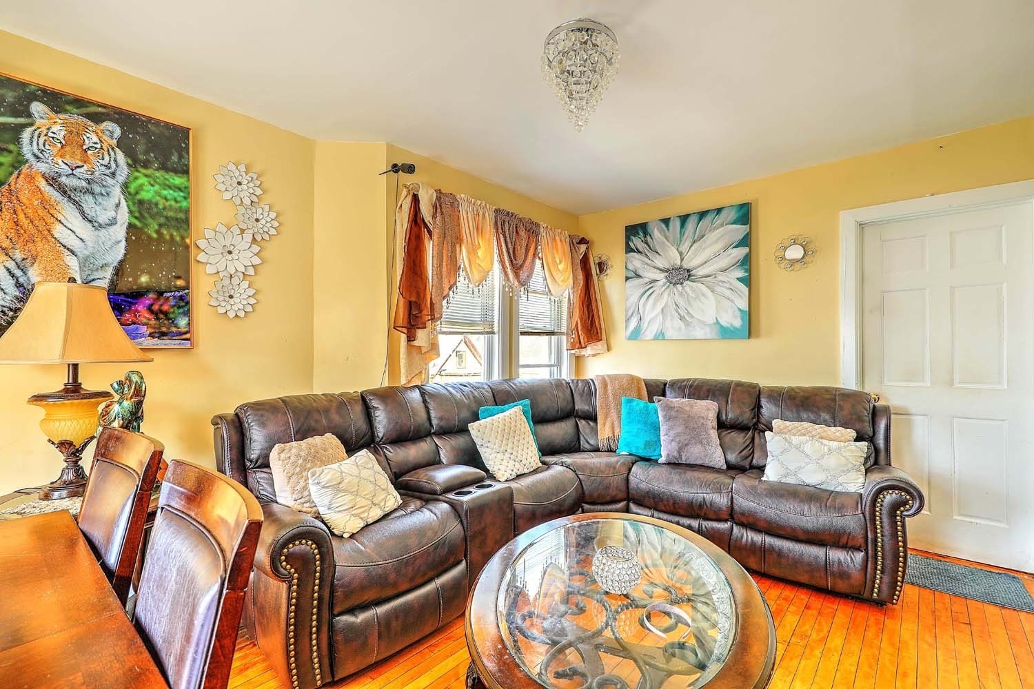 dorchester - #73375948