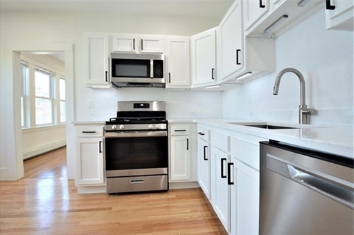 27 Ransom Rd., Apt 2