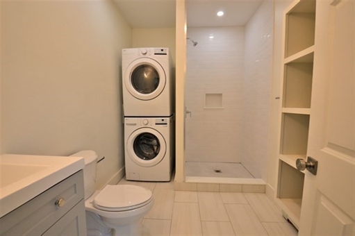 27 Ransom Rd., Apt 2