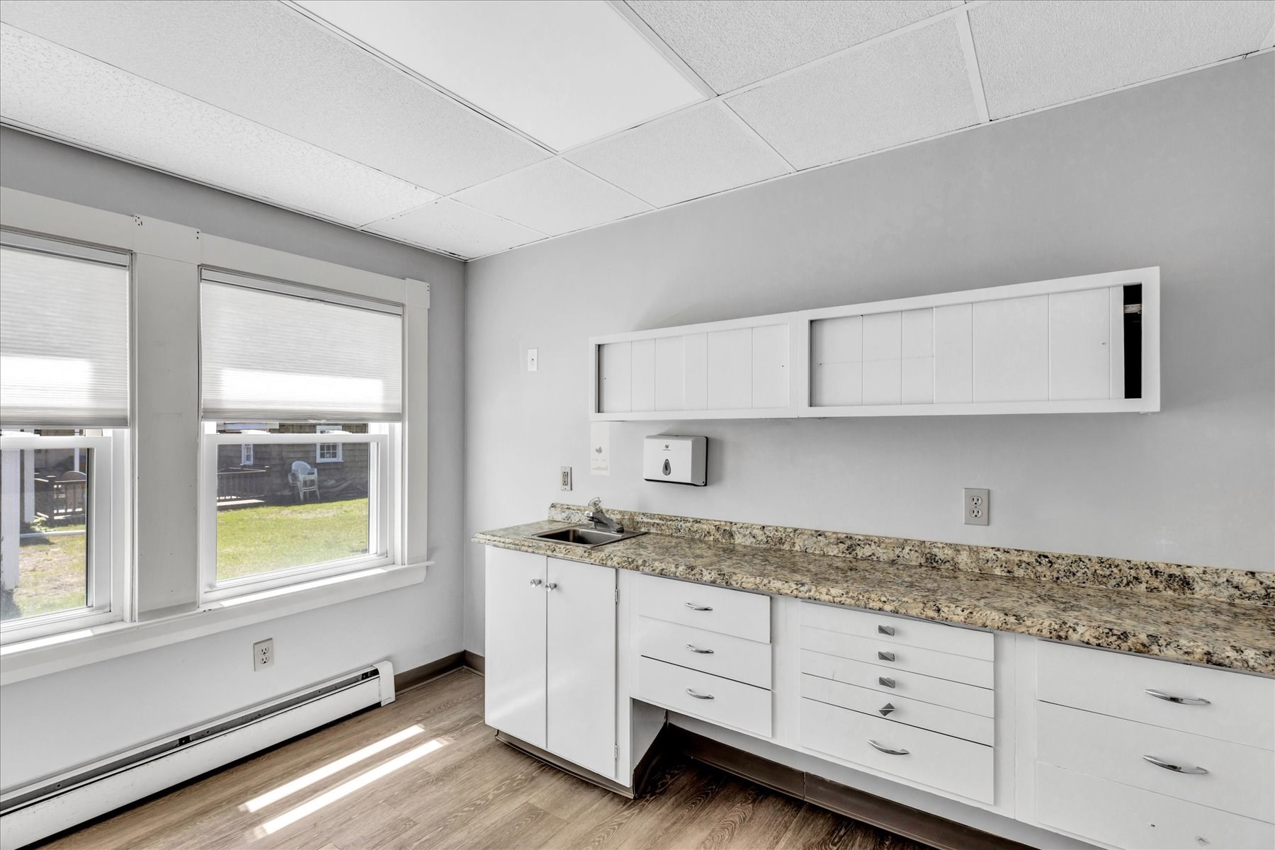 17 School Street, Barnstable, MA 02601 - Image 11