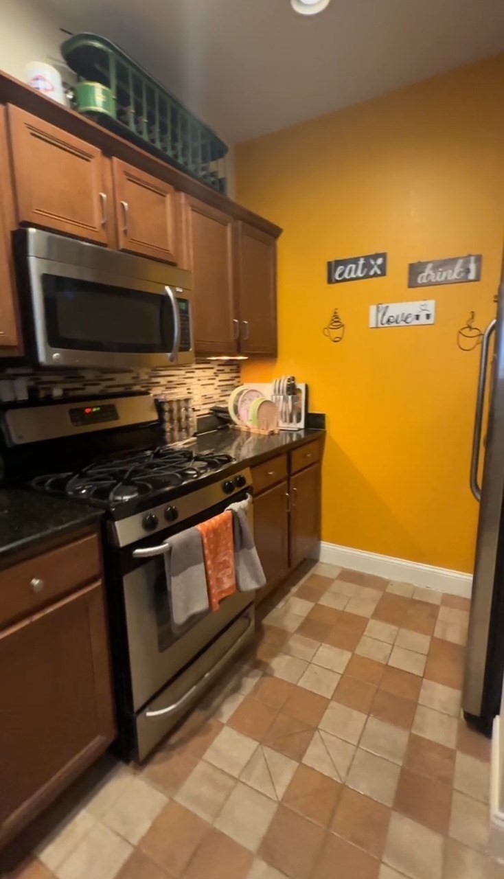 grafton - #73377376