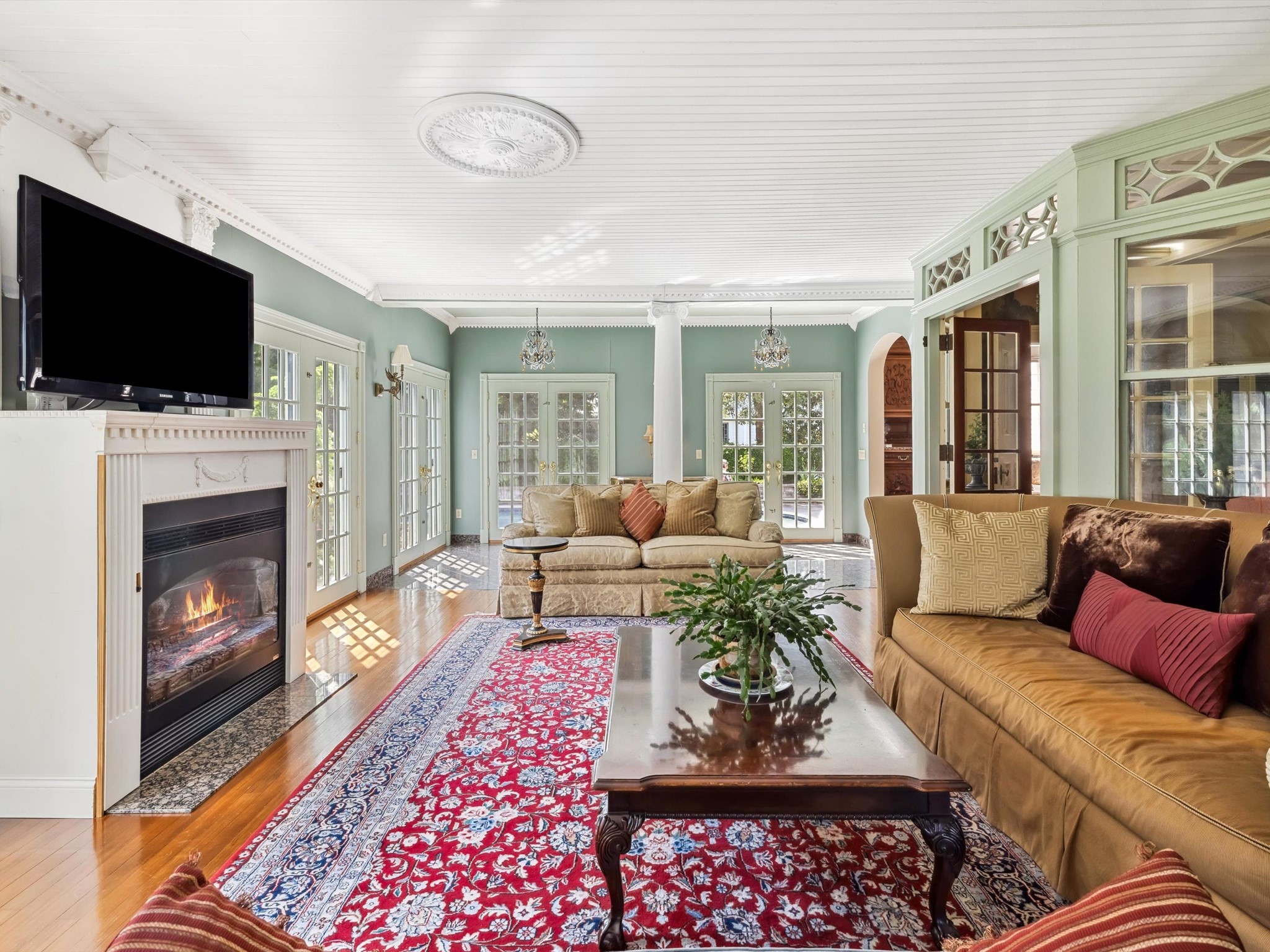 31 Lenox St, Worcester, MA 01602 - Image 13