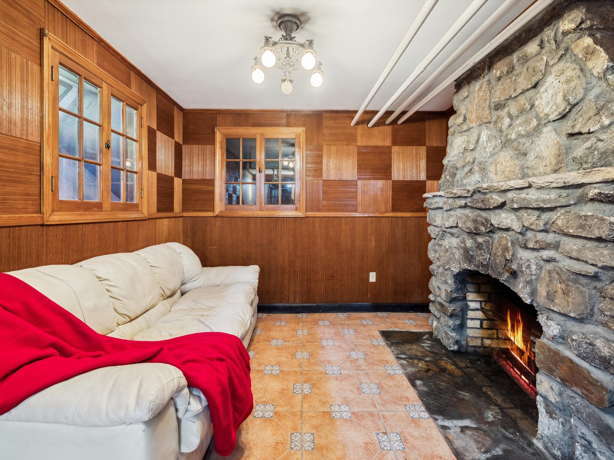 31 Lenox St, Worcester, MA 01602 - Image 34