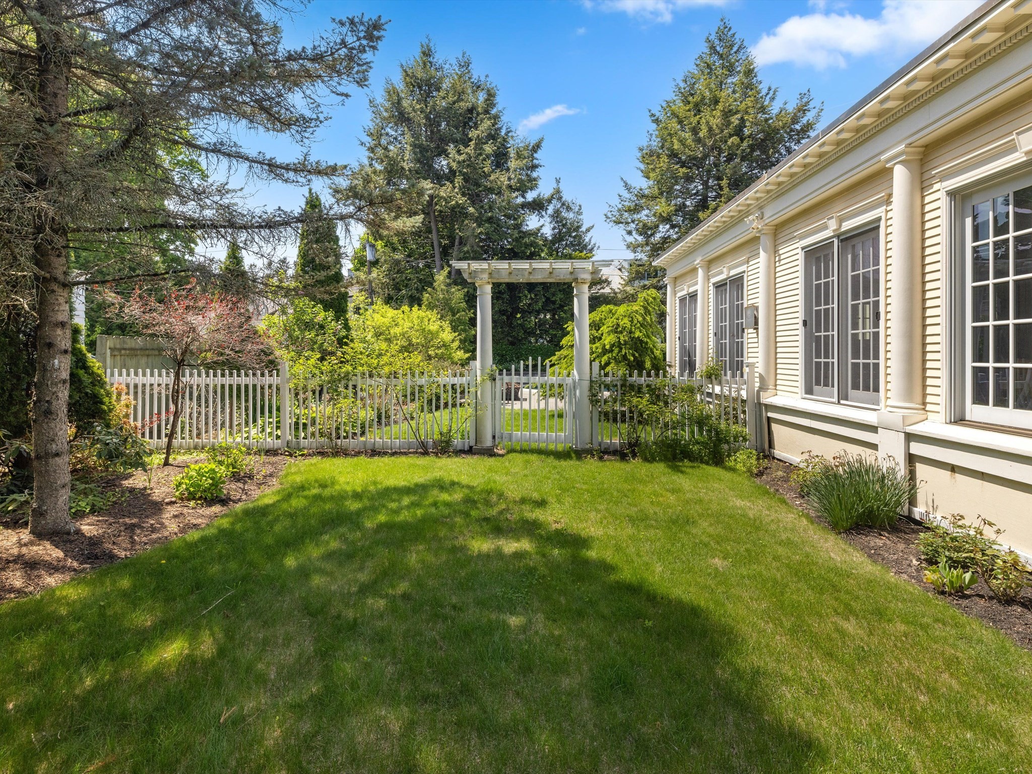 31 Lenox St, Worcester, MA 01602 - Image 36