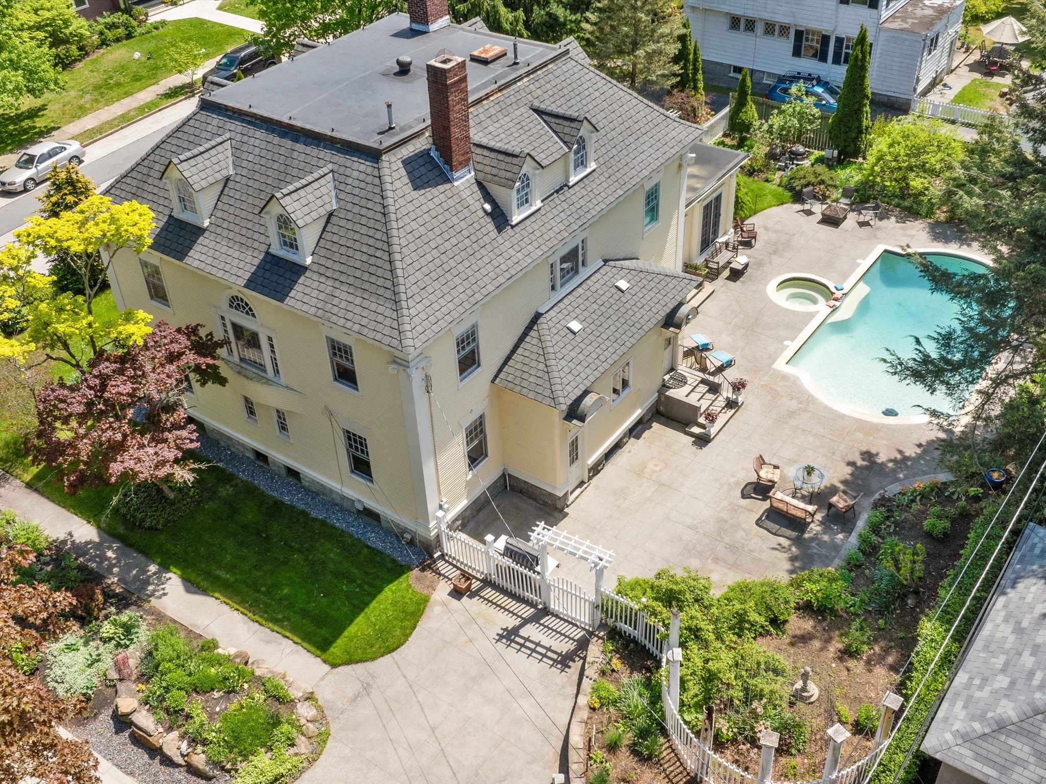 31 Lenox St, Worcester, MA 01602 - Image 37