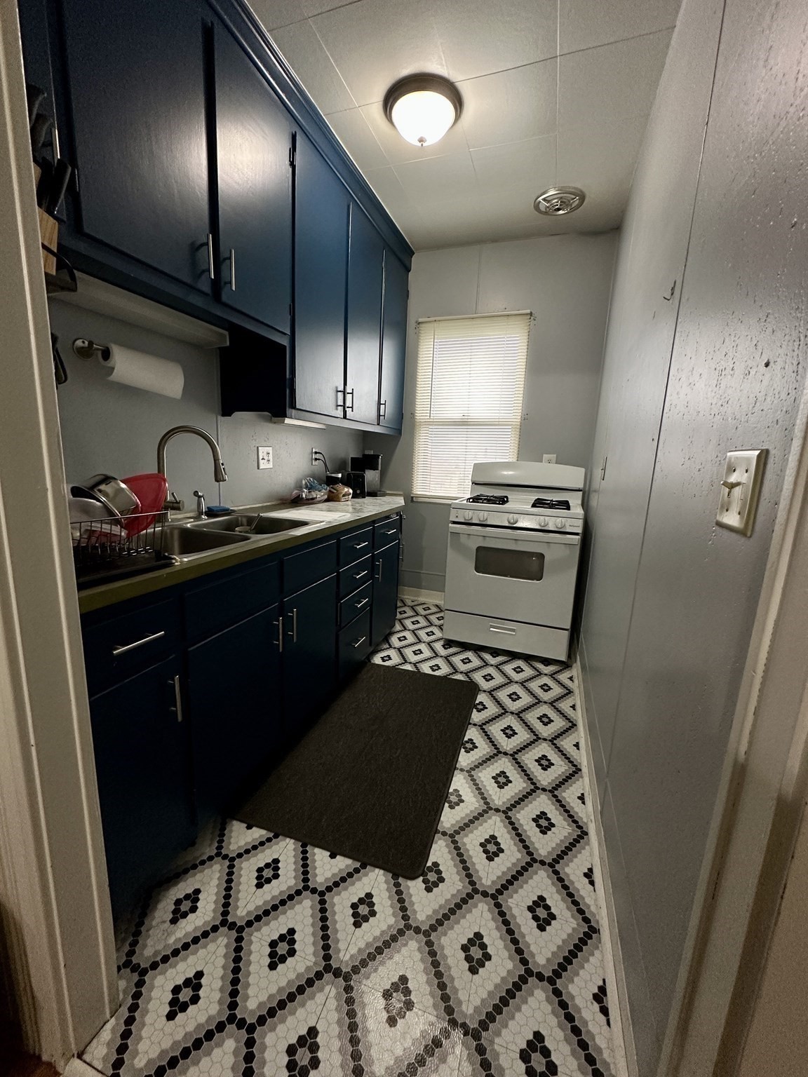 new-bedford - #73378237