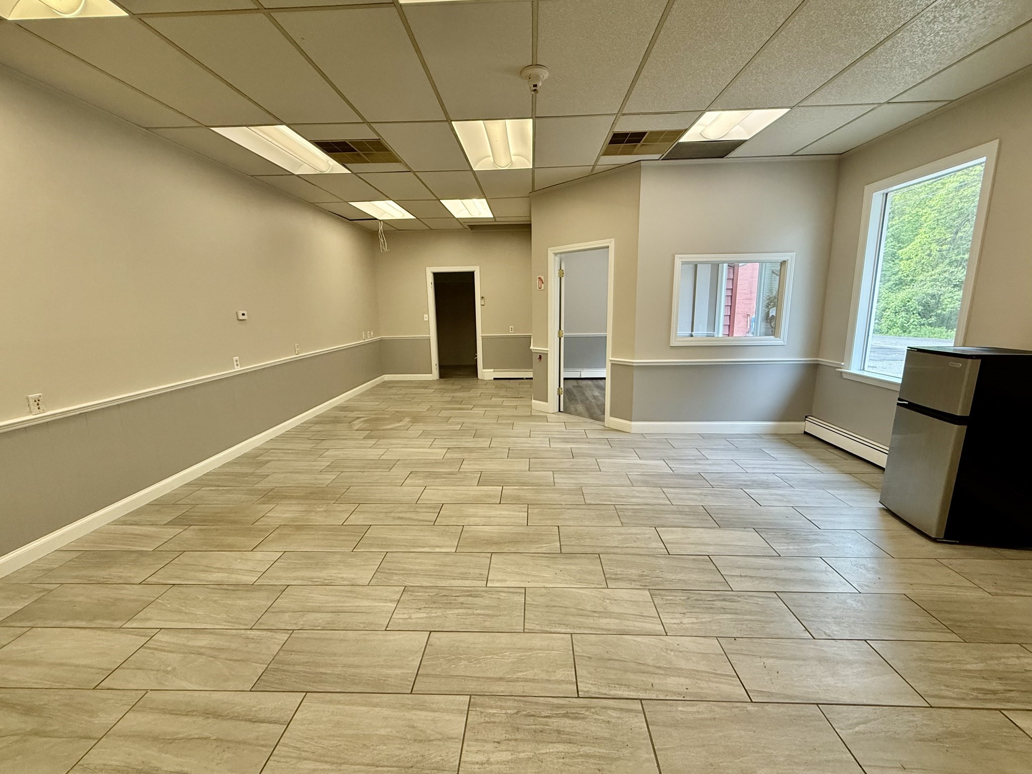 112 Haverhill St Unit B, North Reading, MA 01864 - Image 2