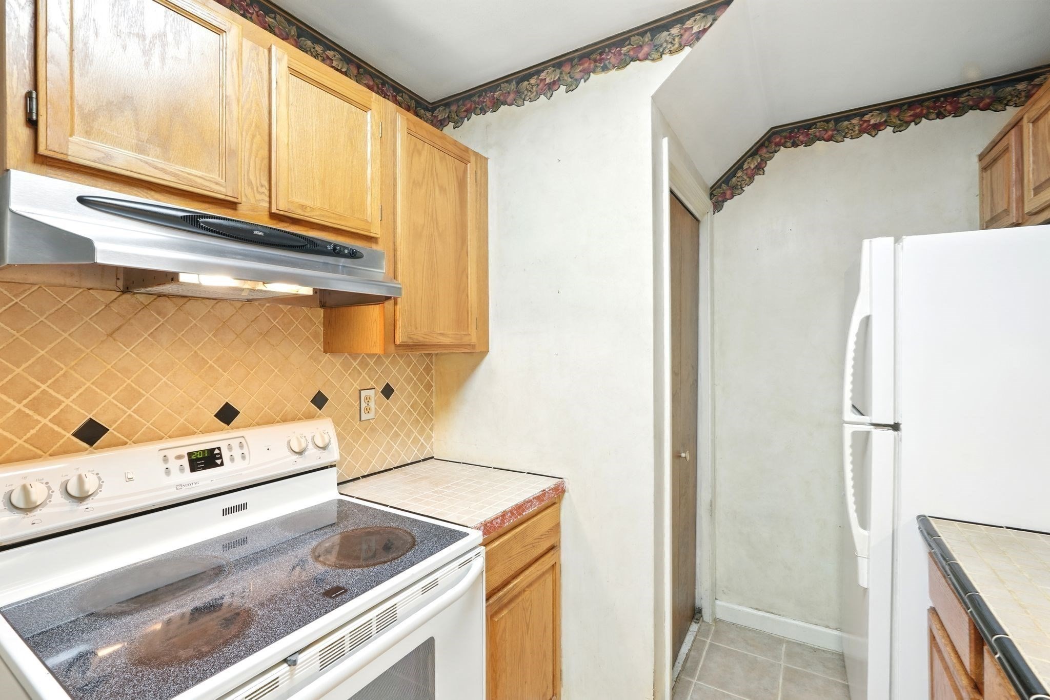 south-hadley - #73378718