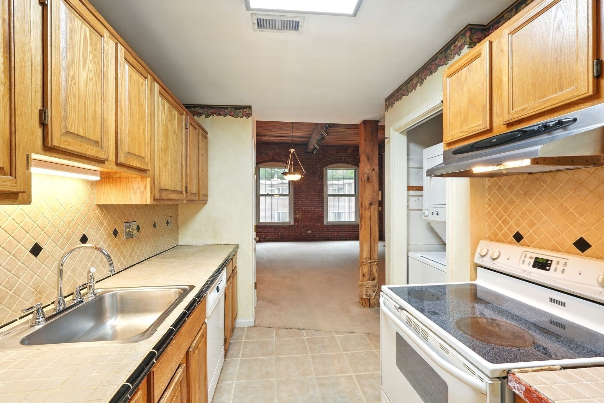 south-hadley - #73378718