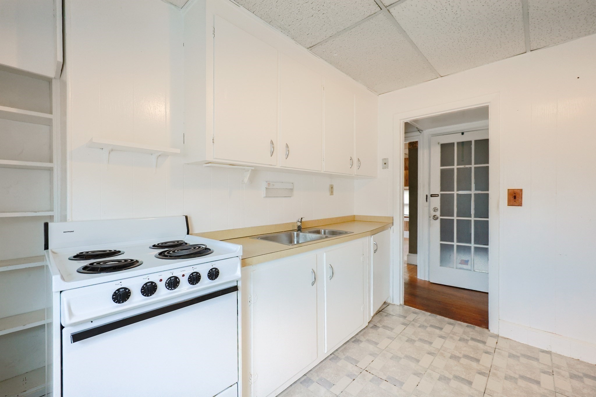 attleboro - #73379019