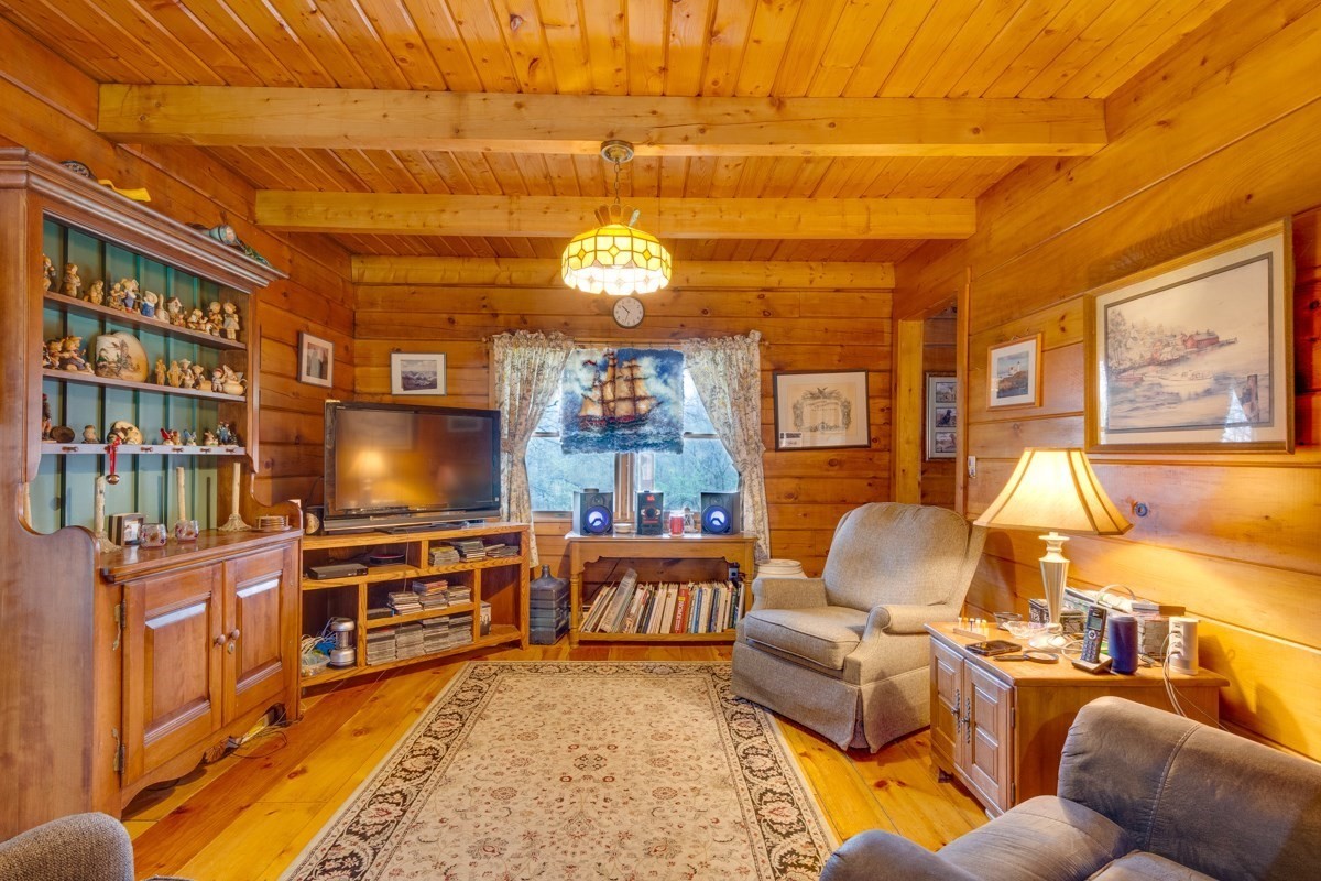 207 W Princeton Rd, Westminster, MA 01473 - Image 12