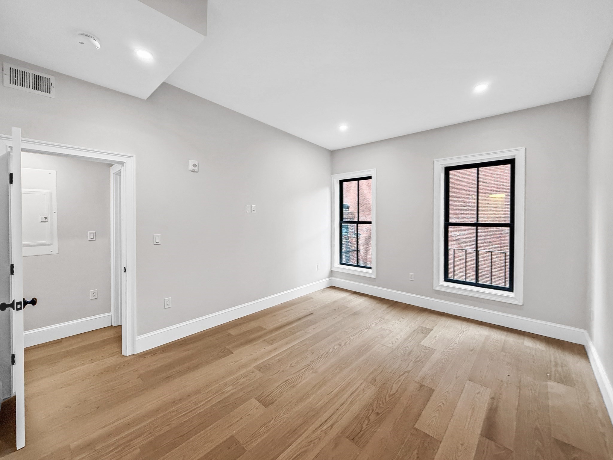 south-end - #73380073
