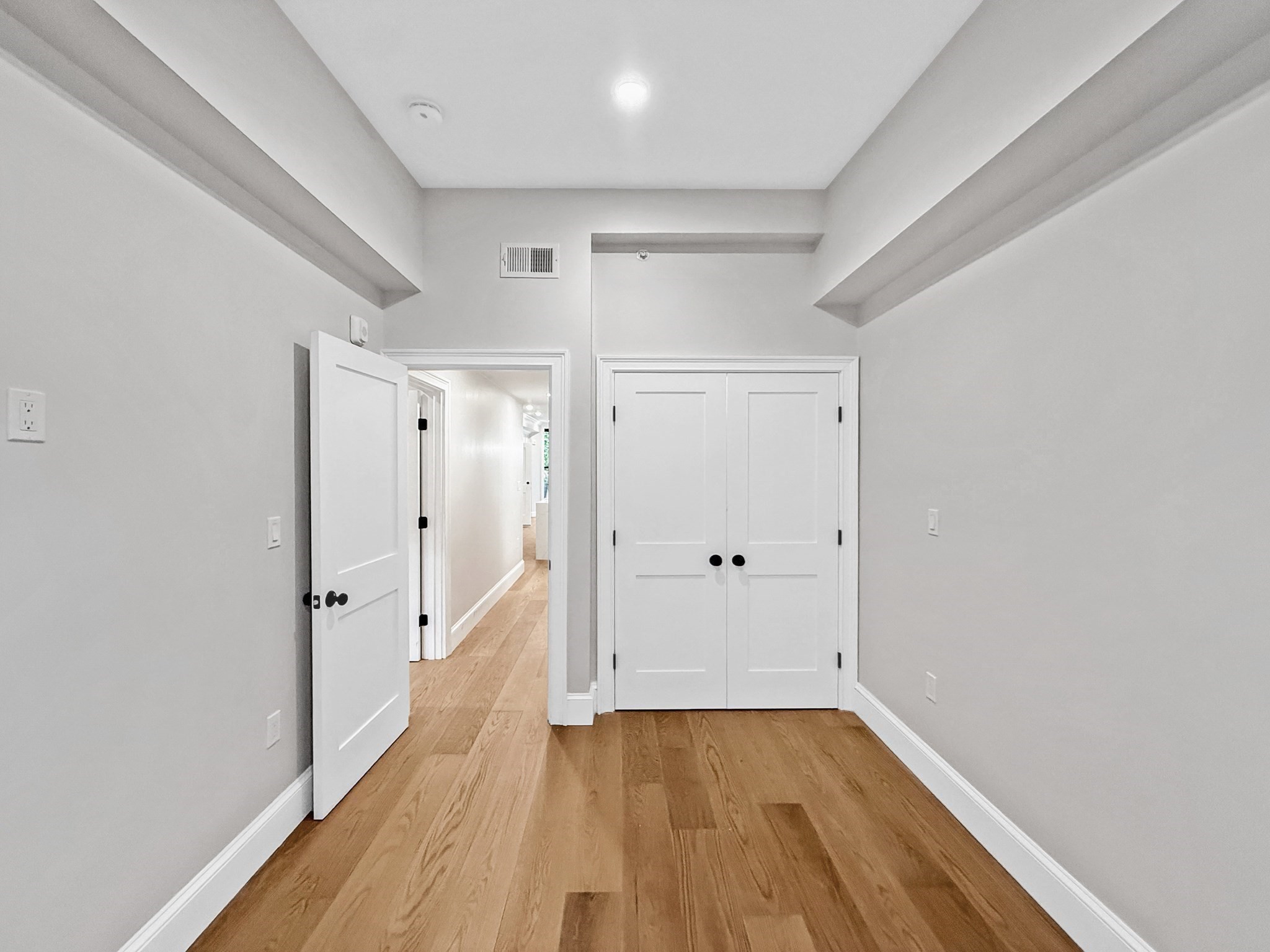 south-end - #73380073