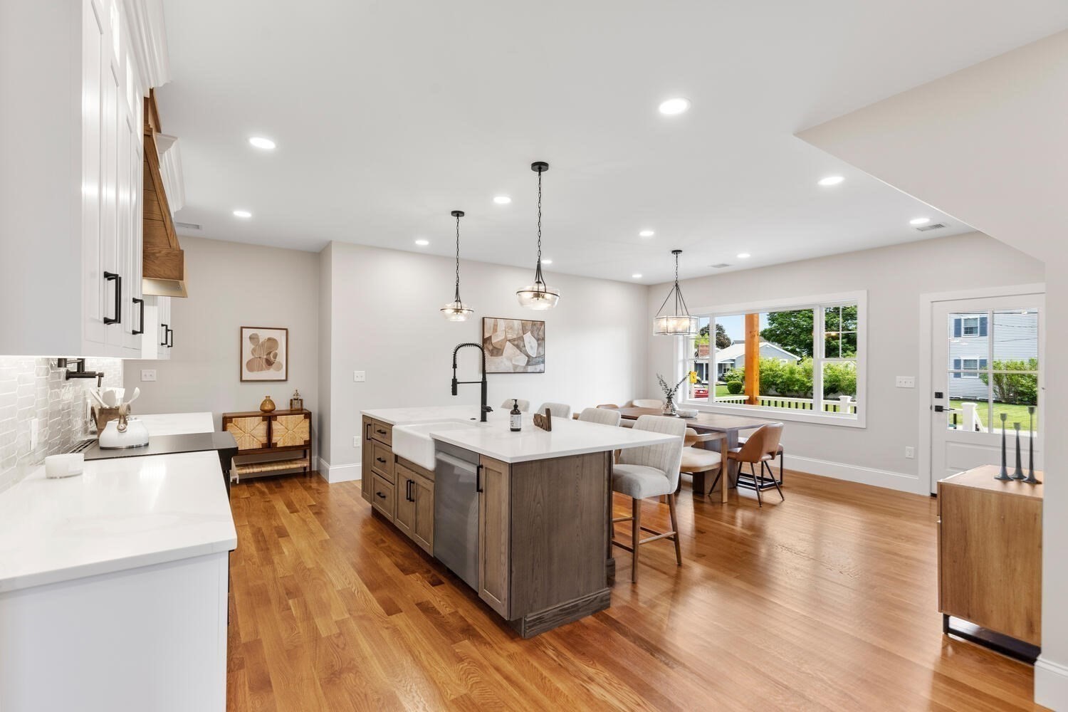 woburn - #73380585
