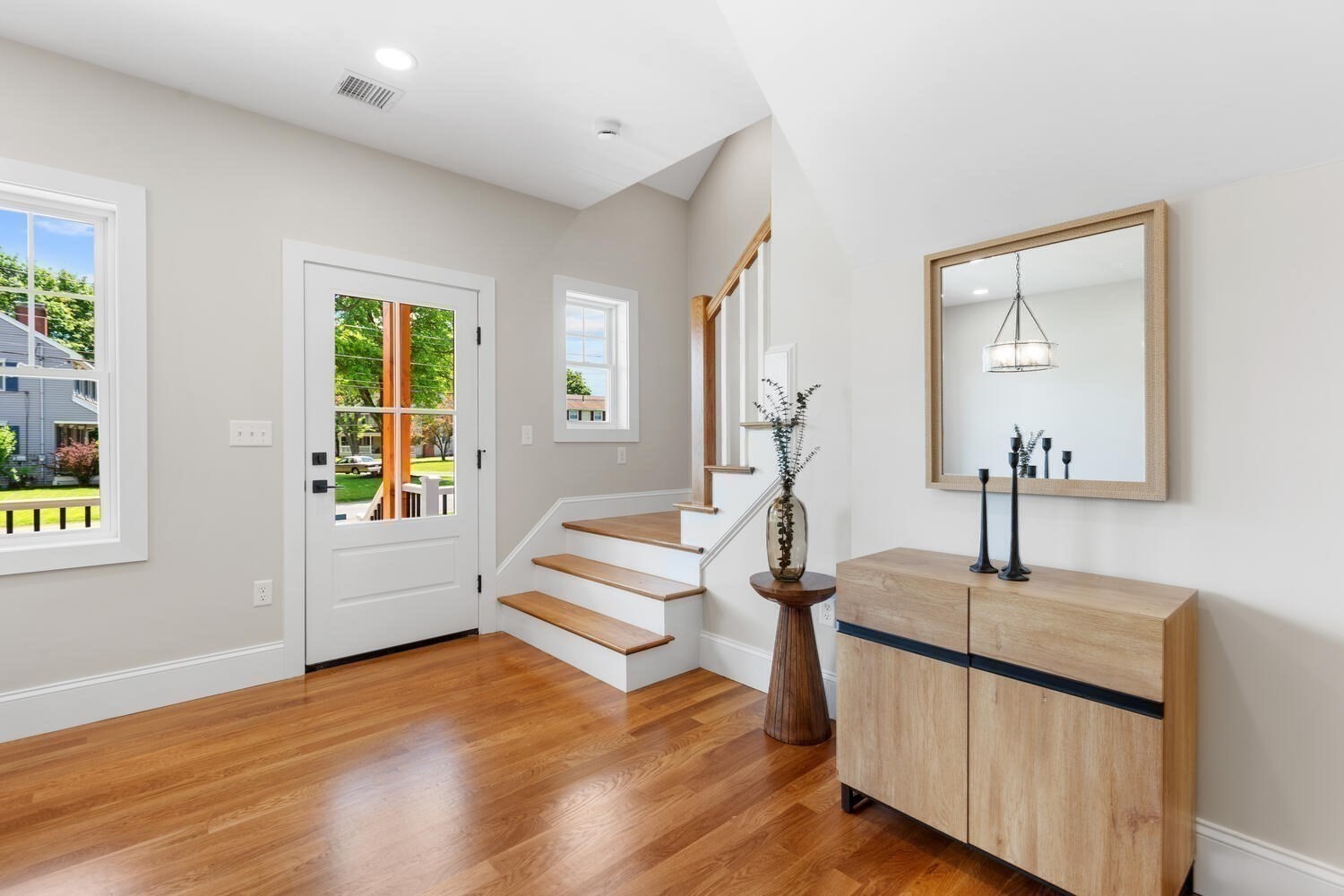 woburn - #73380585